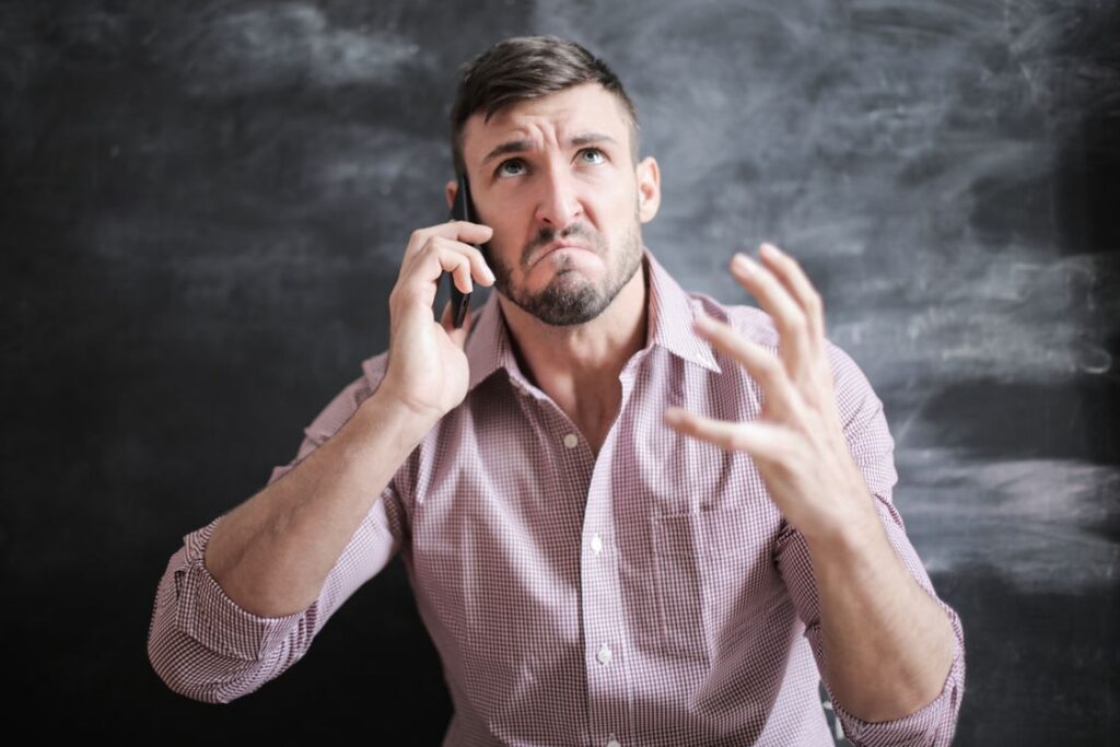 6 AI Chatbot Mistakes That Quietly Cost You Customers (and How to Avoid Them)